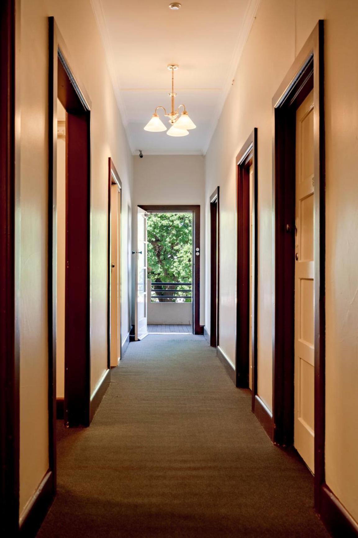 Delatite Hotel Мансфийлд Екстериор снимка