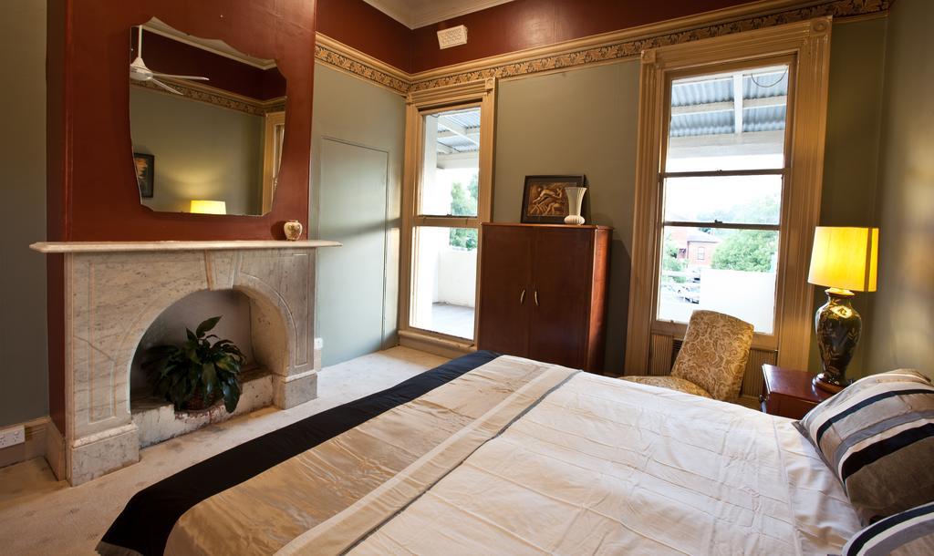 Delatite Hotel Мансфийлд Екстериор снимка
