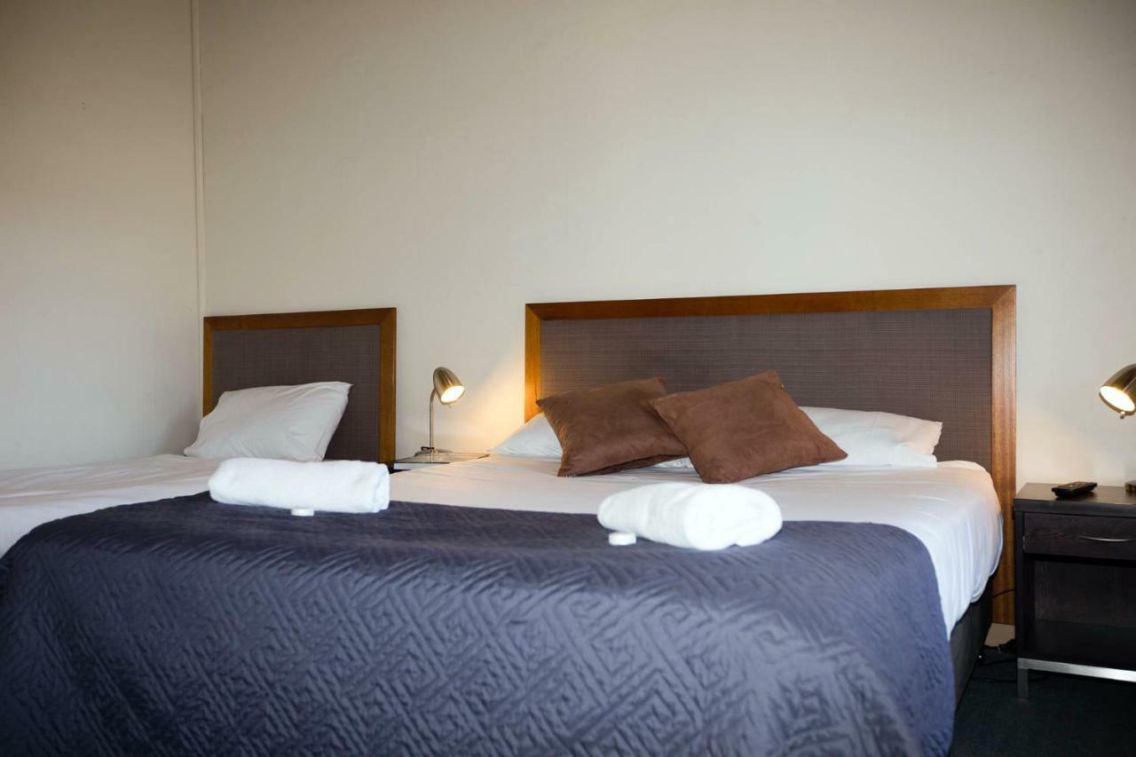 Delatite Hotel Мансфийлд Екстериор снимка